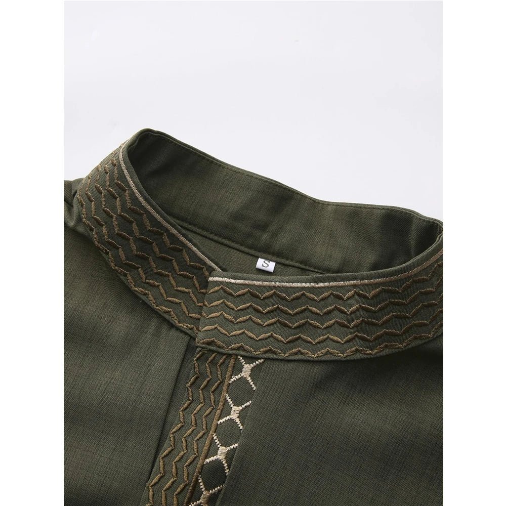 Nouvelle robe islamique musulmane pour hommes, thobe à manches longues, broderie classique, robe de style ethnique arabe, robe décontractée formelle pour hommes, robe de prière - FATAONNouvelle robe islamique musulmane pour hommes, thobe à manches longues, broderie classique, robe de style ethnique arabe, robe décontractée formelle pour hommes, robe de prièreMode HommeFATAON