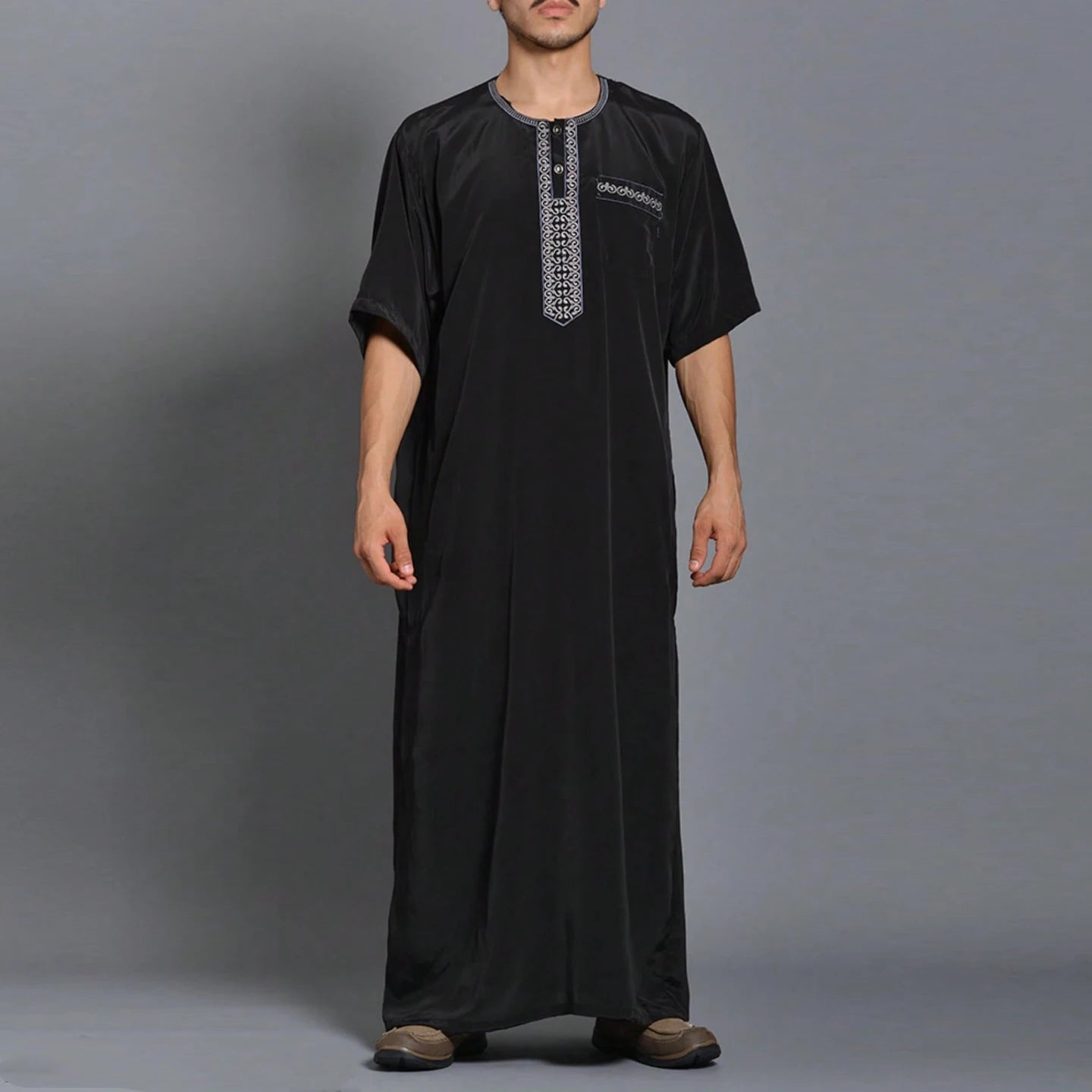 Nouvelle robe islamique musulmane pour hommes, thobe à manches longues, broderie classique, robe de style ethnique arabe, robe décontractée formelle pour hommes, robe de prière - FATAONNouvelle robe islamique musulmane pour hommes, thobe à manches longues, broderie classique, robe de style ethnique arabe, robe décontractée formelle pour hommes, robe de prièreMode HommeFATAON