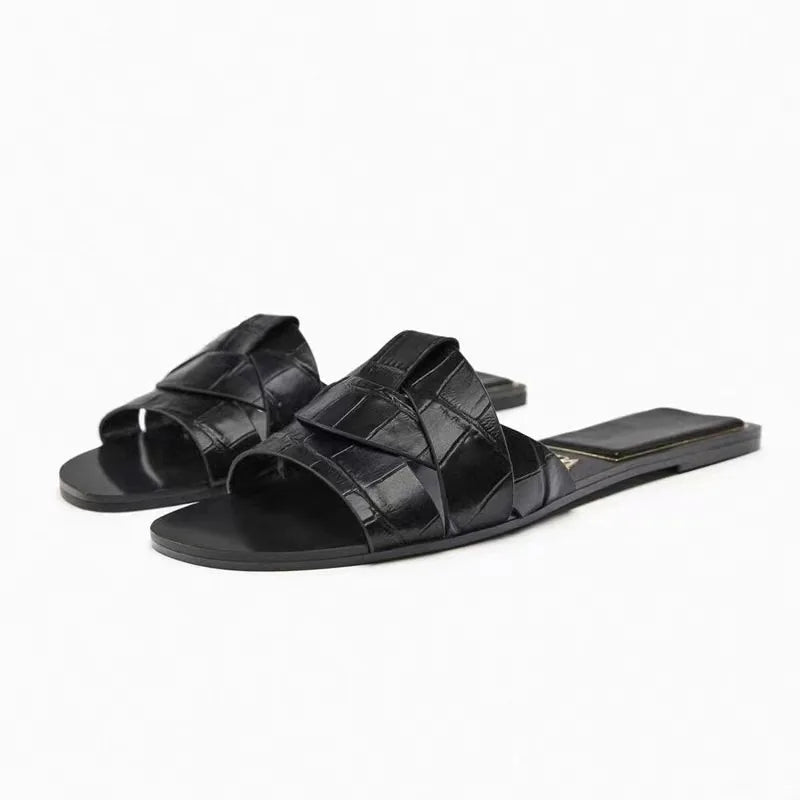 Pantoufles d'Été à la Mode pour Femme, Chaussures d'Extérieur Décontractées, Respirantes, Plates en Forme de T, Souples et Confortables, Sandales à Talons Ouverts - FATAONPantoufles d'Été à la Mode pour Femme, Chaussures d'Extérieur Décontractées, Respirantes, Plates en Forme de T, Souples et Confortables, Sandales à Talons OuvertsMode FemmeFATAON
