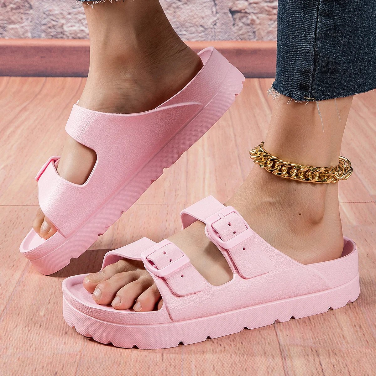 Pantoufles d'été à plateforme pour femmes, sandales de plage à enfiler avec boucle réglable, confortables, légères, diapositives EVA, semelles épaisses de 4cm - FATAONPantoufles d'été à plateforme pour femmes, sandales de plage à enfiler avec boucle réglable, confortables, légères, diapositives EVA, semelles épaisses de 4cmMode FemmeFATAON