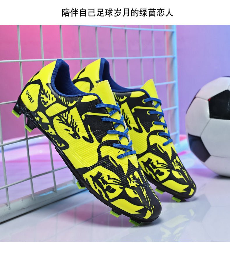 Professional Training Football Shoes Low-top Leather Spikes Football sneaker Low-top Youth Sneakers plus size Cross-border - FATAONProfessional Training Football Shoes Low-top Leather Spikes Football sneaker Low-top Youth Sneakers plus size Cross-borderFitness & SportFATAON
