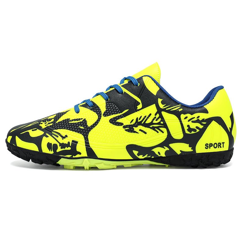Professional Training Football Shoes Low-top Leather Spikes Football sneaker Low-top Youth Sneakers plus size Cross-border - FATAONProfessional Training Football Shoes Low-top Leather Spikes Football sneaker Low-top Youth Sneakers plus size Cross-borderFitness & SportFATAON