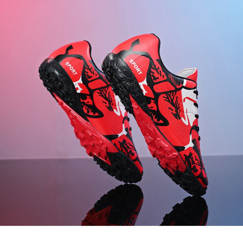 Professional Training Football Shoes Low-top Leather Spikes Football sneaker Low-top Youth Sneakers plus size Cross-border - FATAONProfessional Training Football Shoes Low-top Leather Spikes Football sneaker Low-top Youth Sneakers plus size Cross-borderFitness & SportFATAON