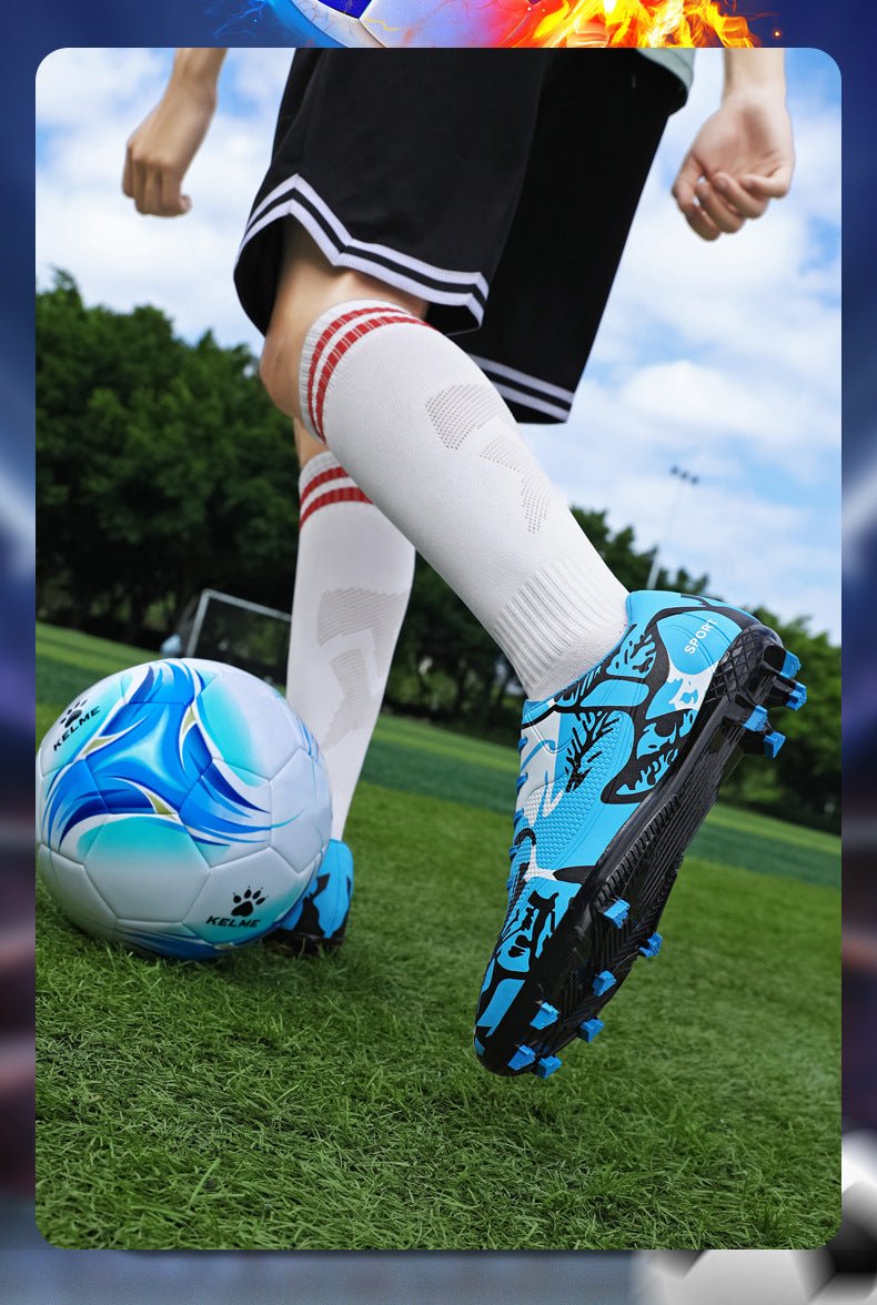 Professional Training Football Shoes Low-top Leather Spikes Football sneaker Low-top Youth Sneakers plus size Cross-border - FATAONProfessional Training Football Shoes Low-top Leather Spikes Football sneaker Low-top Youth Sneakers plus size Cross-borderFitness & SportFATAON