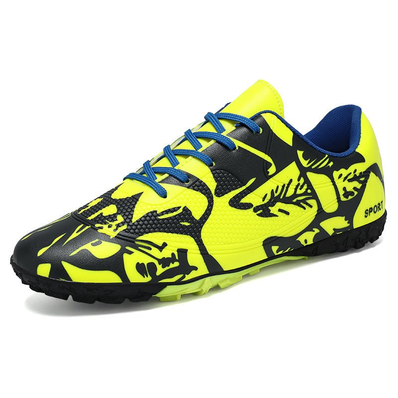 Professional Training Football Shoes Low-top Leather Spikes Football sneaker Low-top Youth Sneakers plus size Cross-border - FATAONProfessional Training Football Shoes Low-top Leather Spikes Football sneaker Low-top Youth Sneakers plus size Cross-borderFitness & SportFATAON