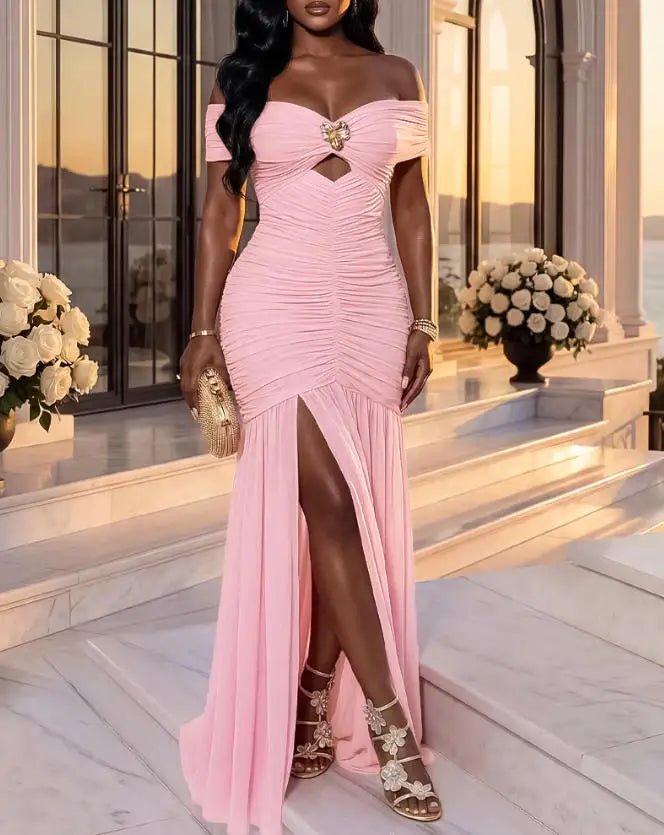 Robe longue de soirée élégante pour femme, nouvelle collection printemps 2026, couleur unie, épaules dénudées, plissée, ourlet fendu, devant ajouré, style tempérament - FATAONRobe longue de soirée élégante pour femme, nouvelle collection printemps 2026, couleur unie, épaules dénudées, plissée, ourlet fendu, devant ajouré, style tempéramentMode FemmeFATAON