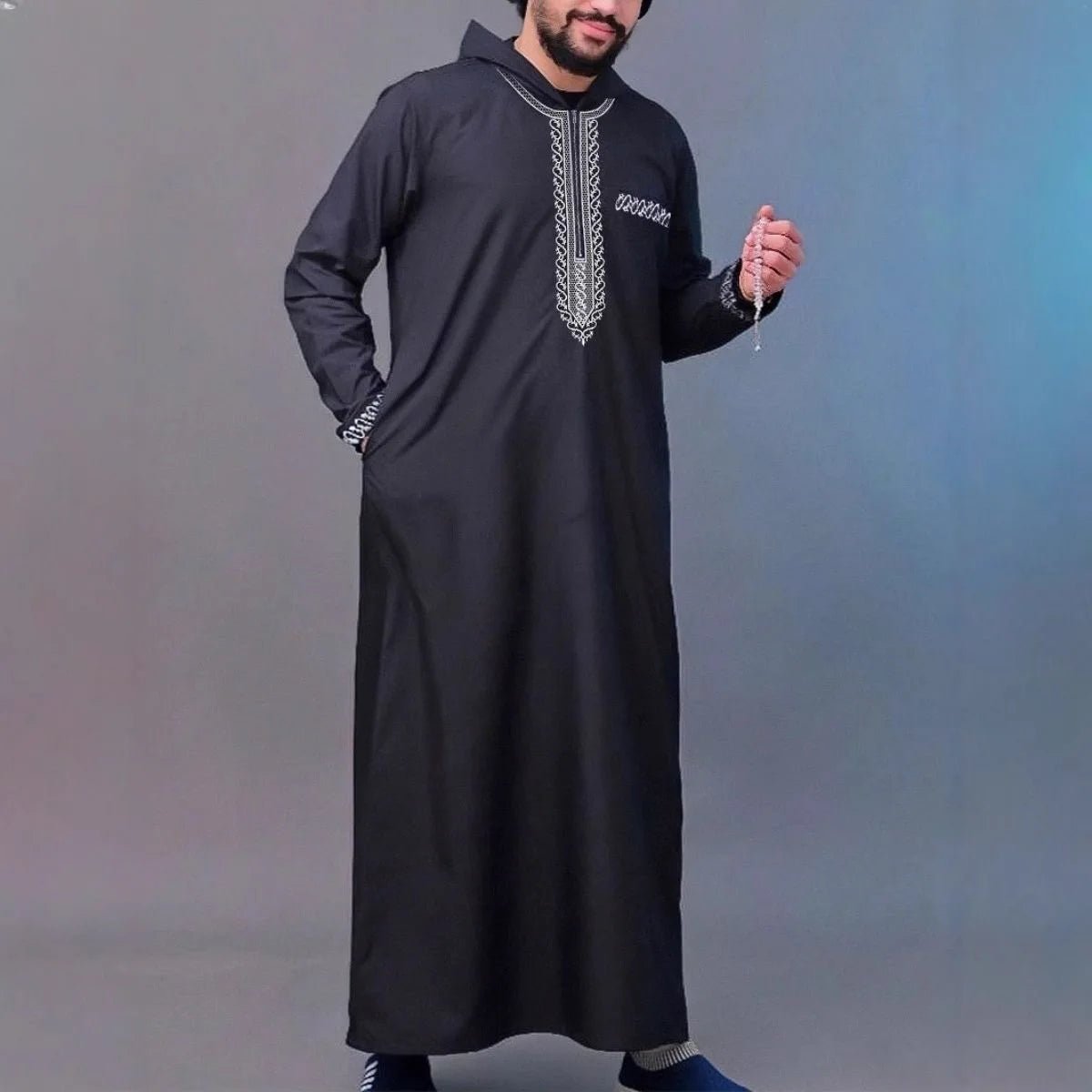 Robe longue élégante rétro brodée du Moyen-Orient pour hommes musulmans, vêtement ethnique islamique à capuche, tenue décontractée au design simple et élégant - FATAONRobe longue élégante rétro brodée du Moyen-Orient pour hommes musulmans, vêtement ethnique islamique à capuche, tenue décontractée au design simple et élégantMode HommeFATAON