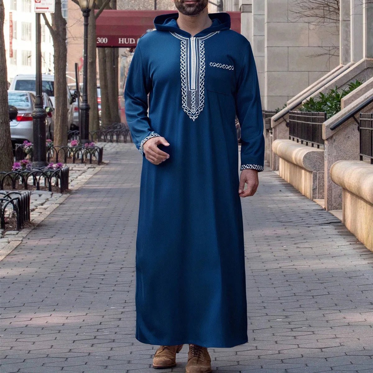 Robe longue élégante rétro brodée du Moyen-Orient pour hommes musulmans, vêtement ethnique islamique à capuche, tenue décontractée au design simple et élégant - FATAONRobe longue élégante rétro brodée du Moyen-Orient pour hommes musulmans, vêtement ethnique islamique à capuche, tenue décontractée au design simple et élégantMode HommeFATAON