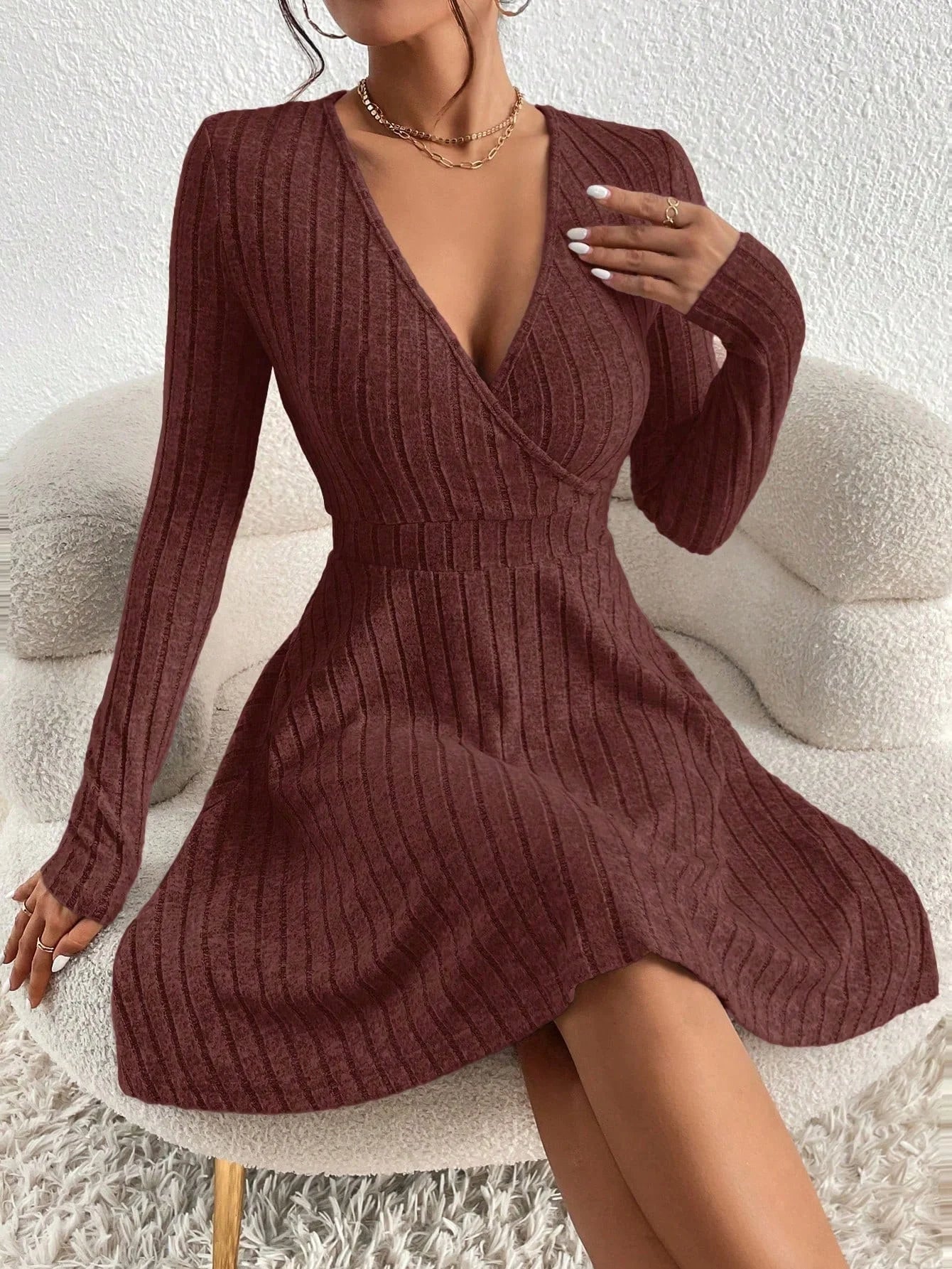 Robe tricotée mi-longue pour femmes, Slim, Sexy, moulante, col en v, manches longues, couleur unie, décontractée, pull, nouvelle collection automne/hiver 2026 - FATAONRobe tricotée mi-longue pour femmes, Slim, Sexy, moulante, col en v, manches longues, couleur unie, décontractée, pull, nouvelle collection automne/hiver 2026Mode FemmeFATAON