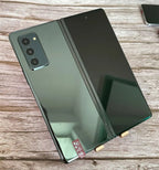 Samsung Galaxy Z Fold 2 Fold2 5G 7.6 "RAM 12GB ROM 256GB NFC Snapdragon débloqué pliable 99% nouveau téléphone portable Android d'origine - FATAONSamsung Galaxy Z Fold 2 Fold2 5G 7.6 "RAM 12GB ROM 256GB NFC Snapdragon débloqué pliable 99% nouveau téléphone portable Android d'origineProductivité & OrganisationFATAON