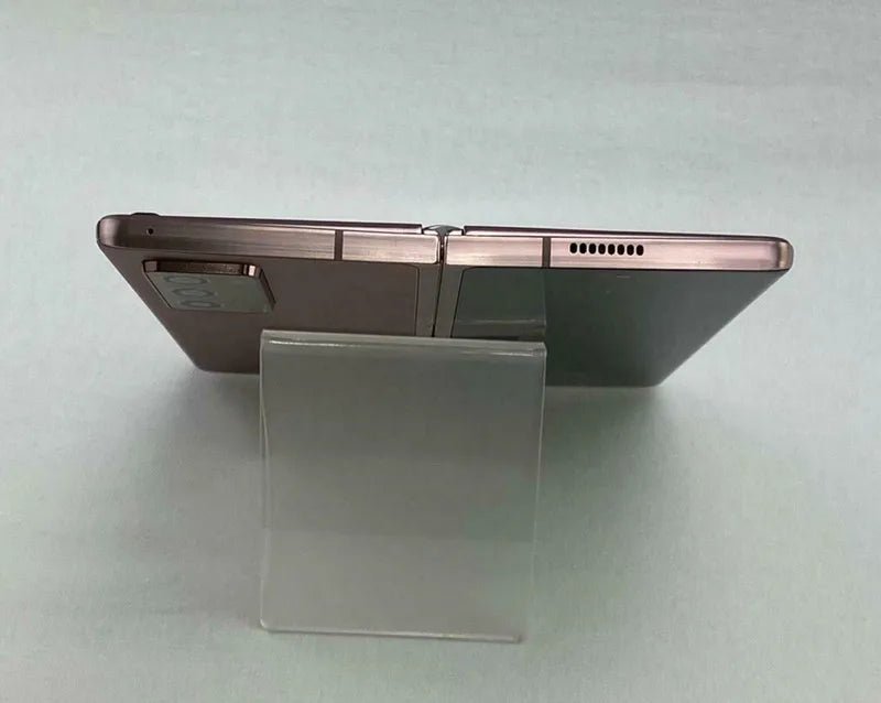 Samsung Galaxy Z Fold 2 Fold2 5G 7.6 "RAM 12GB ROM 256GB NFC Snapdragon débloqué pliable 99% nouveau téléphone portable Android d'origine - FATAONSamsung Galaxy Z Fold 2 Fold2 5G 7.6 "RAM 12GB ROM 256GB NFC Snapdragon débloqué pliable 99% nouveau téléphone portable Android d'origineProductivité & OrganisationFATAON