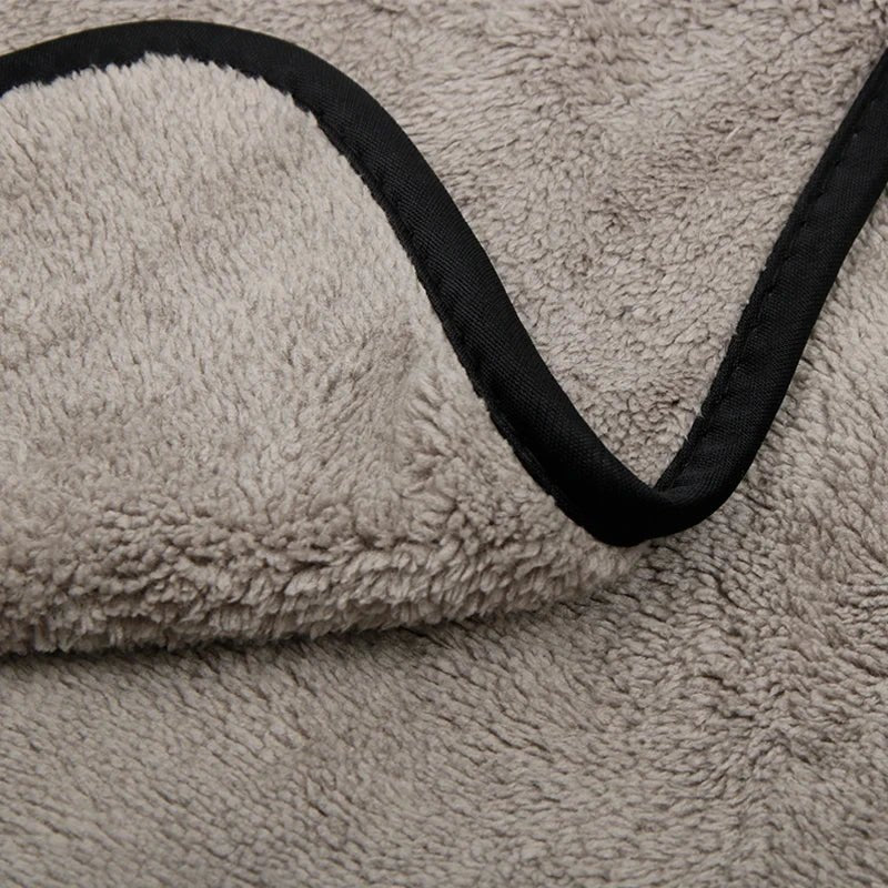 Serviette en Microcarence pour Lavage de Voiture, Accessoire Super Absorbant, pour Livres, Grill, Premium, vaccage Unique - FATAONServiette en Microcarence pour Lavage de Voiture, Accessoire Super Absorbant, pour Livres, Grill, Premium, vaccage UniqueAccessoire AutoFATAON