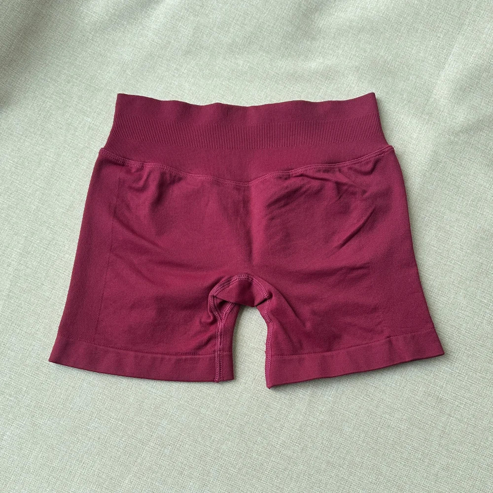 Short Fitness Femme Motard — Bande Côtelée, Scrunch Fesses & Sans Couture - FATAONShort Fitness Femme Motard — Bande Côtelée, Scrunch Fesses & Sans CoutureFitness FemmeFATAON